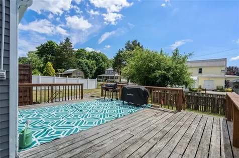 302 Shore Acres Avenue North Kingstown RI 02852