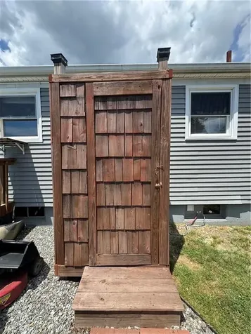 302 Shore Acres Avenue North Kingstown RI 02852