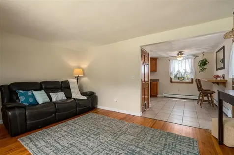 302 Shore Acres Avenue North Kingstown RI 02852