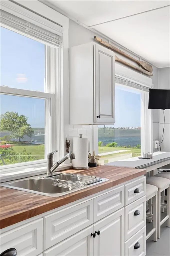 60 F Chappell Road South Kingstown RI 02879