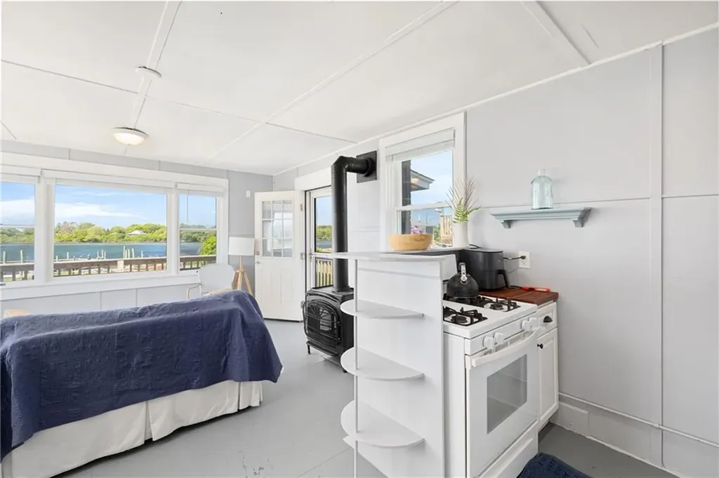 60 F Chappell Road South Kingstown RI 02879