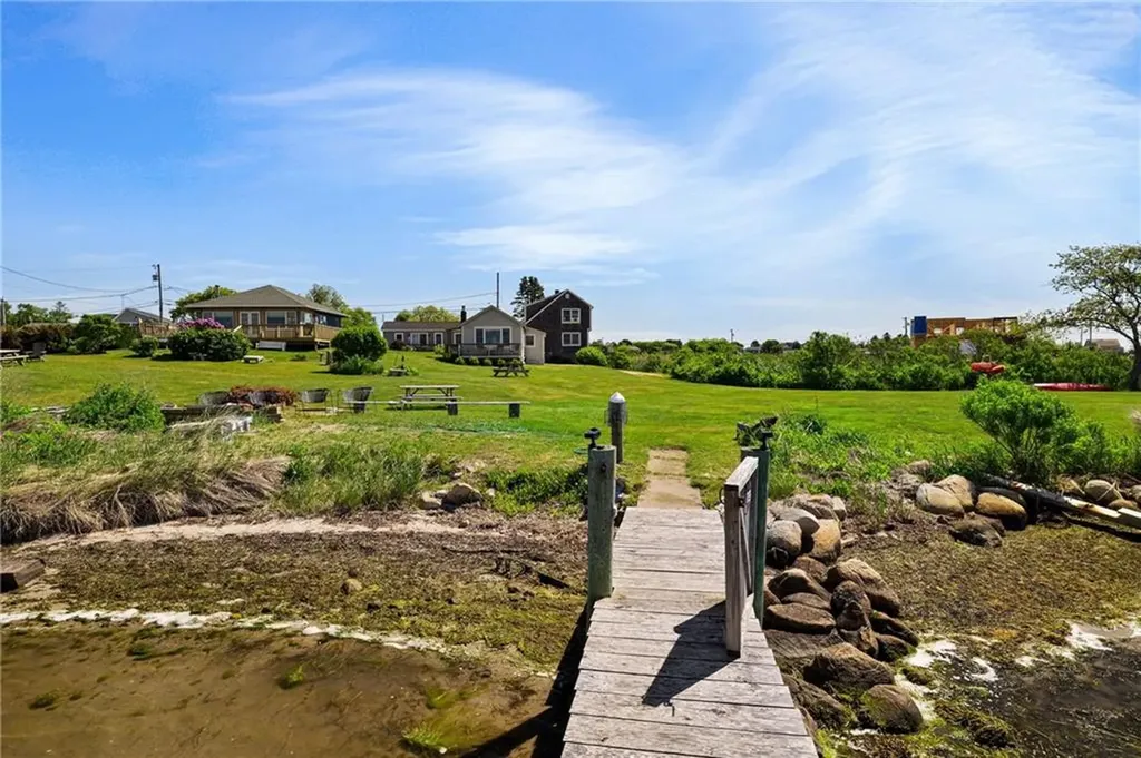 60 F Chappell Road South Kingstown RI 02879