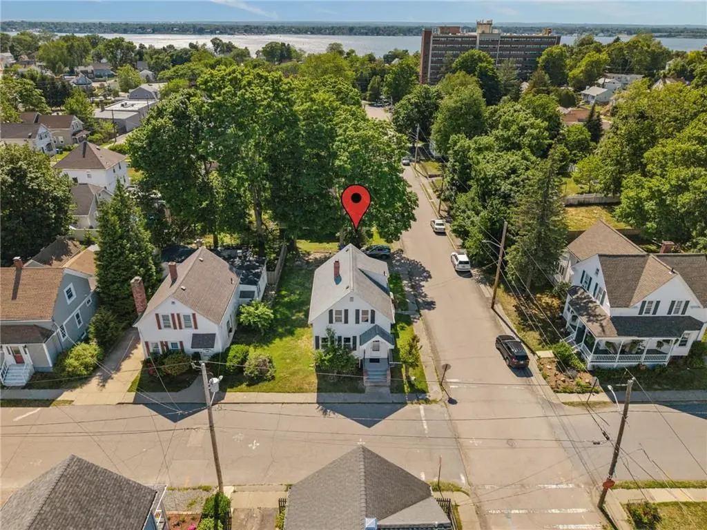 45 Smith Street East Providence RI 02915