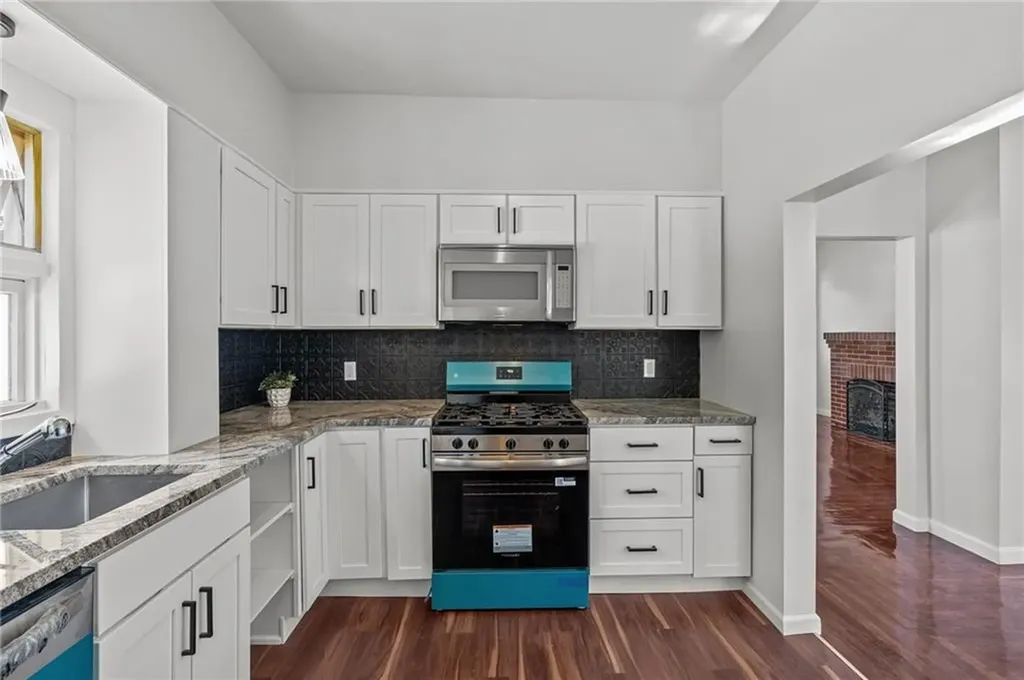 45 Smith Street East Providence RI 02915
