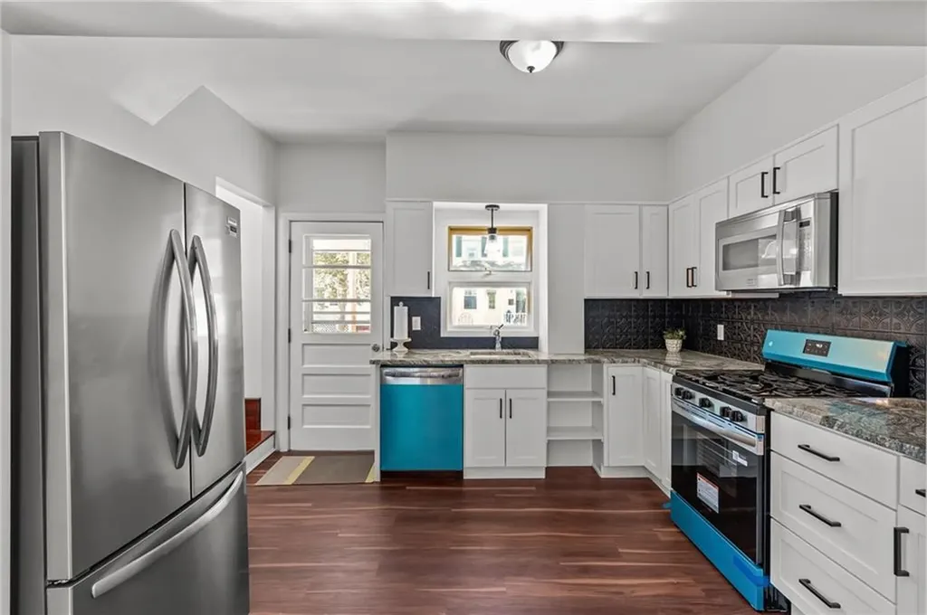 45 Smith Street East Providence RI 02915