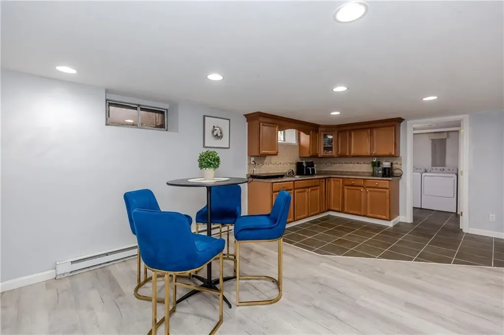 7 Oakcrest Drive North Providence RI 02904
