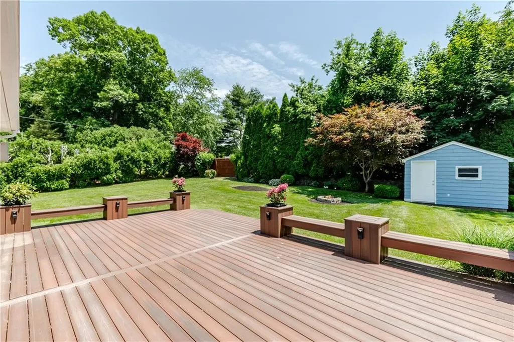 7 Oakcrest Drive North Providence RI 02904