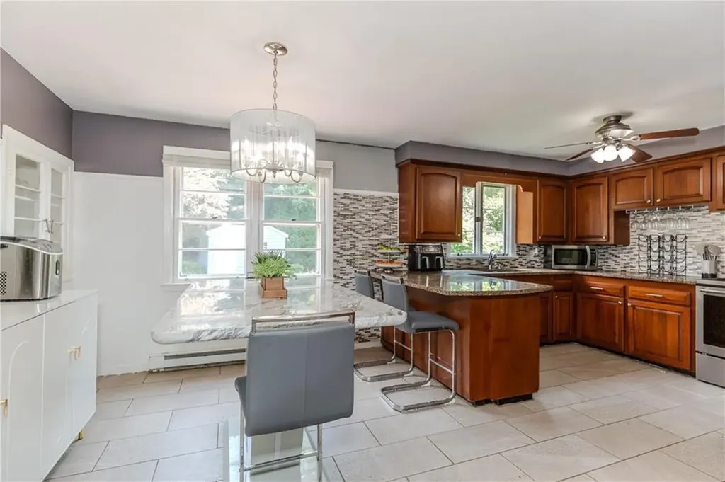 7 Oakcrest Drive North Providence RI 02904