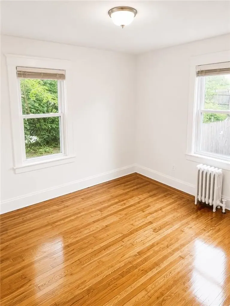23 Richter Street Providence RI 02908