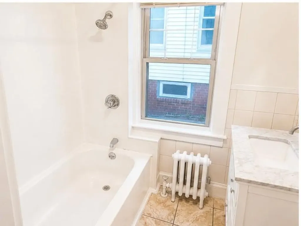 23 Richter Street Providence RI 02908