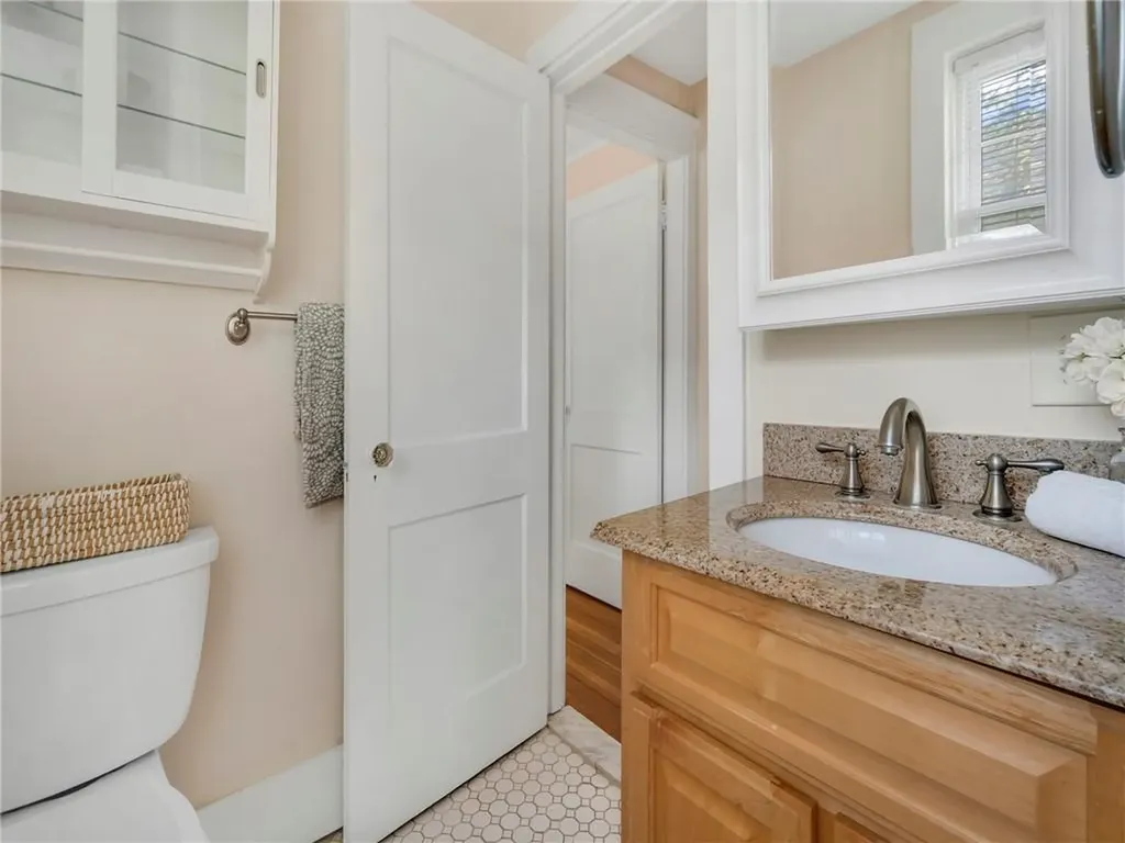 377 Cole Avenue Providence RI 02906