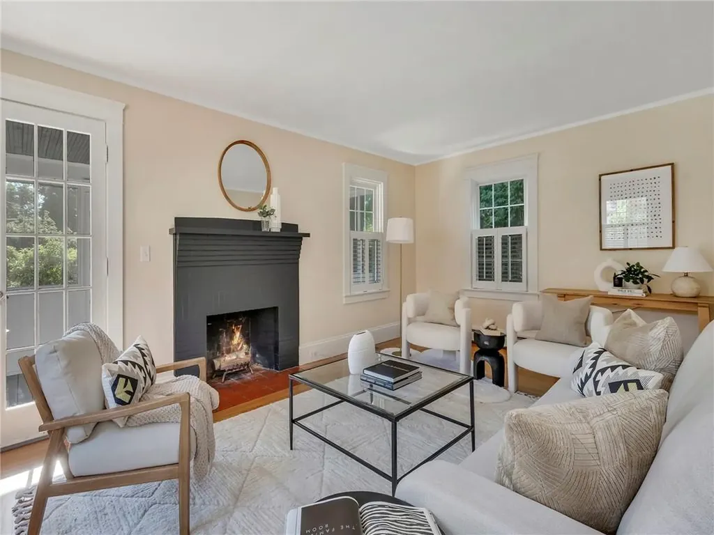 377 Cole Avenue Providence RI 02906