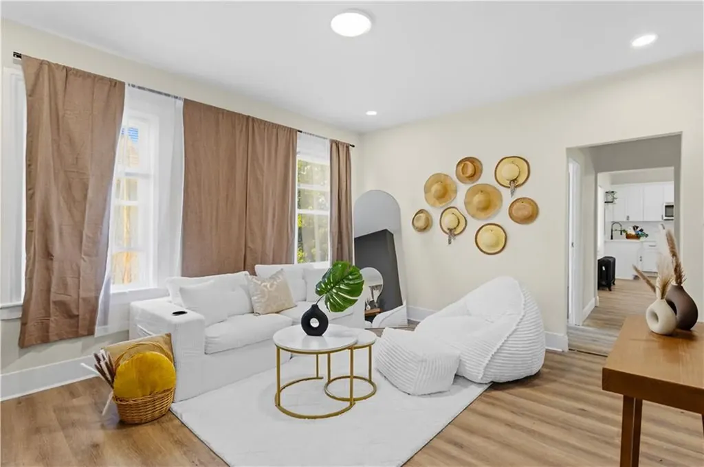 195 Bellevue Avenue Providence RI 02907