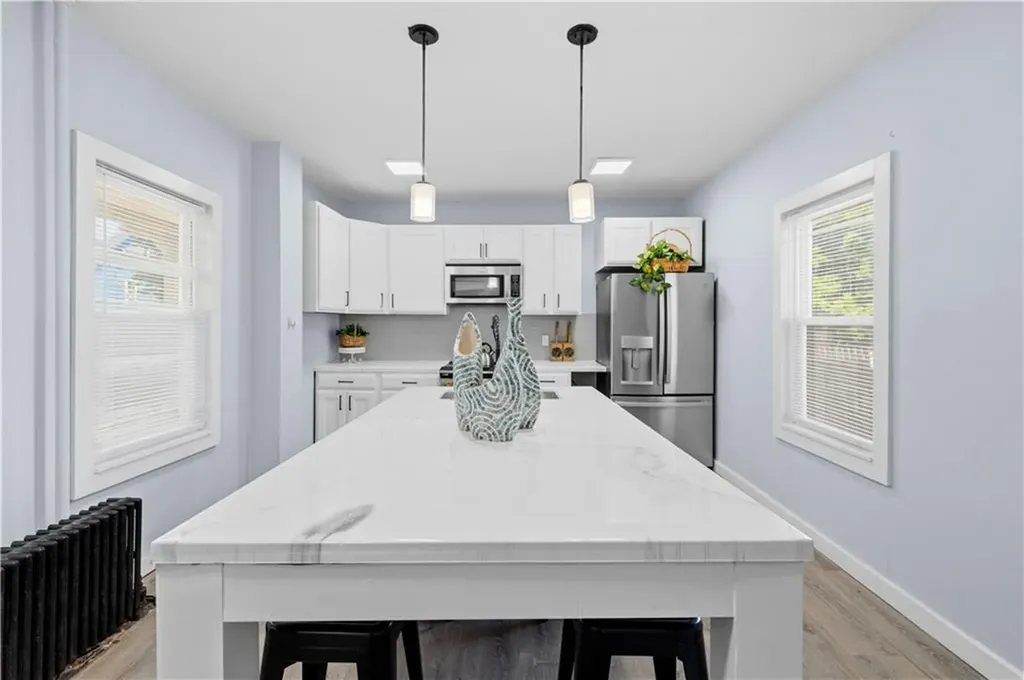 195 Bellevue Avenue Providence RI 02907