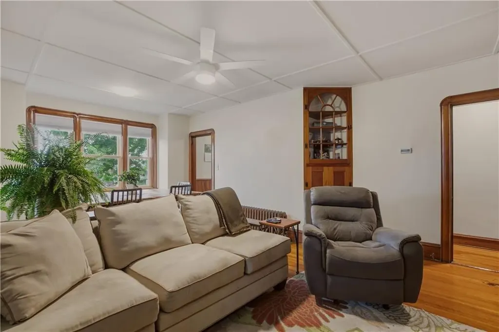 22 South Avenue Tiverton RI 02878