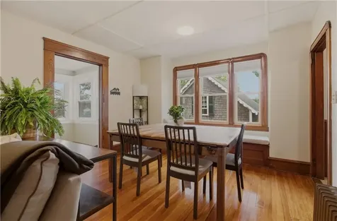 22 South Avenue Tiverton RI 02878