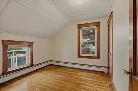 22 South Avenue Tiverton RI 02878
