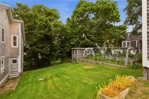22 South Avenue Tiverton RI 02878