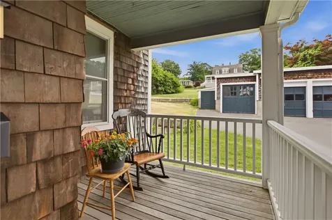 22 South Avenue Tiverton RI 02878