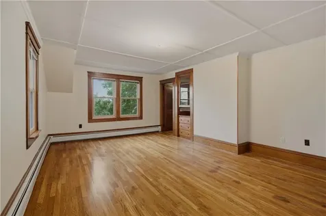 22 South Avenue Tiverton RI 02878