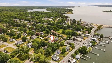 22 South Avenue Tiverton RI 02878