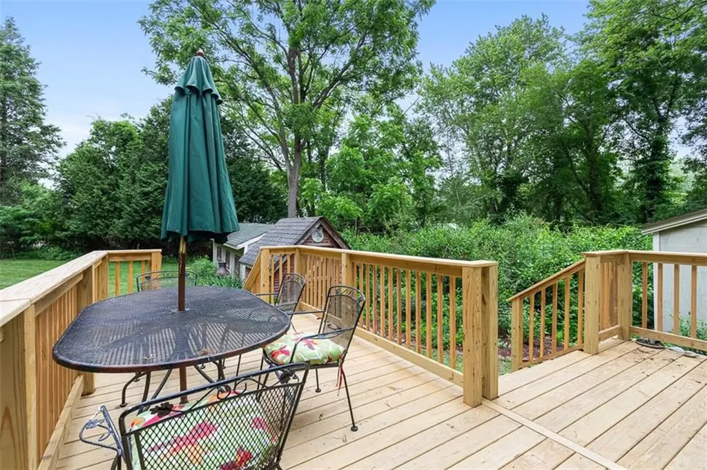 462 Ledge Road Seekonk MA 02771