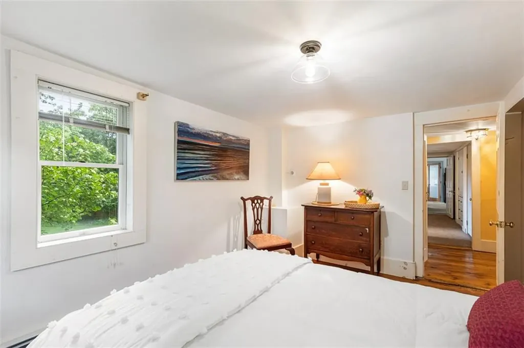 462 Ledge Road Seekonk MA 02771