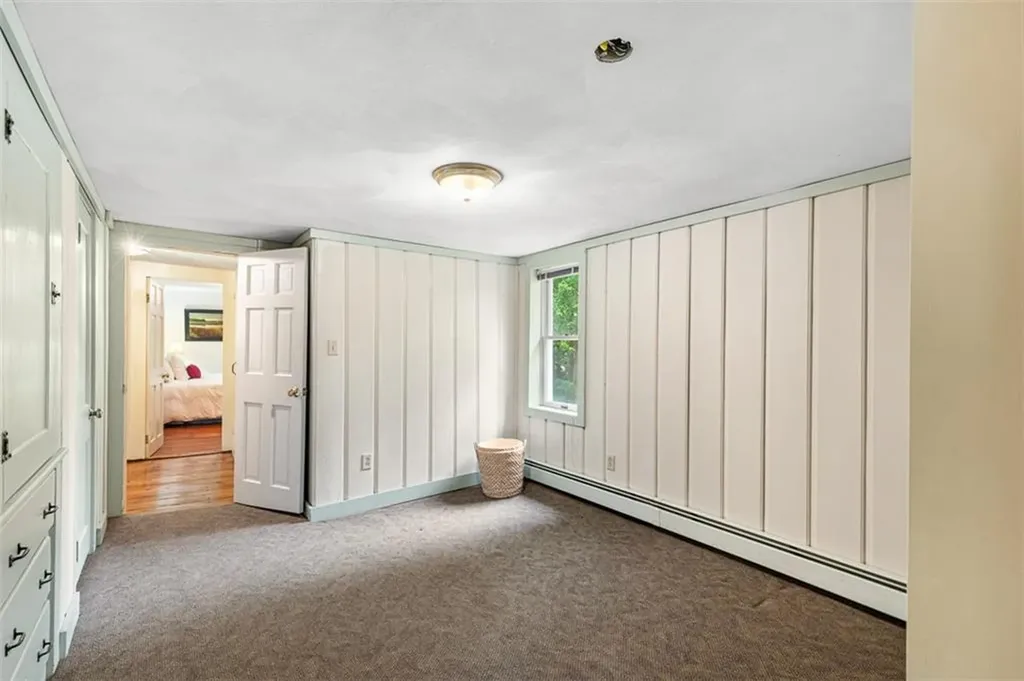 462 Ledge Road Seekonk MA 02771