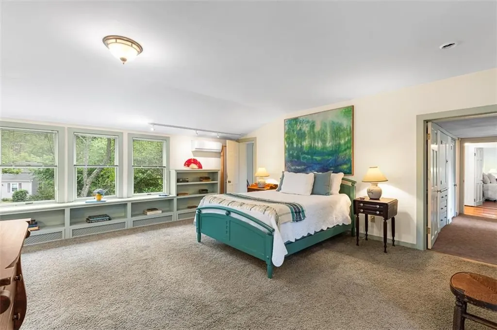 462 Ledge Road Seekonk MA 02771