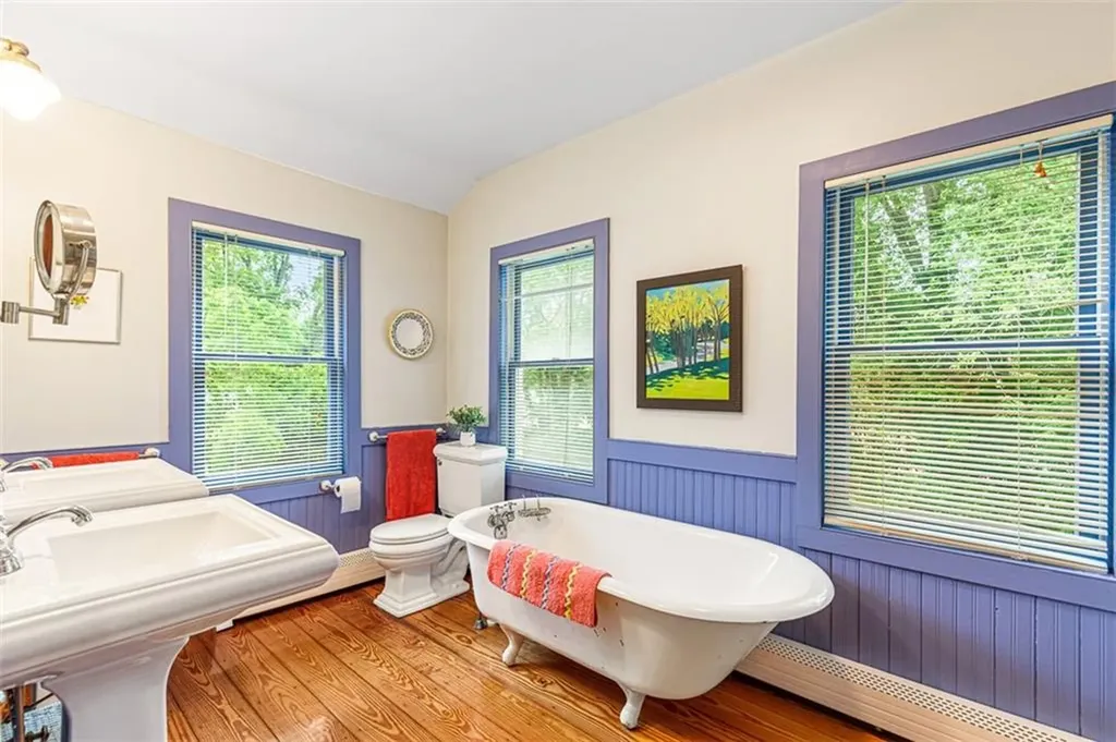 462 Ledge Road Seekonk MA 02771