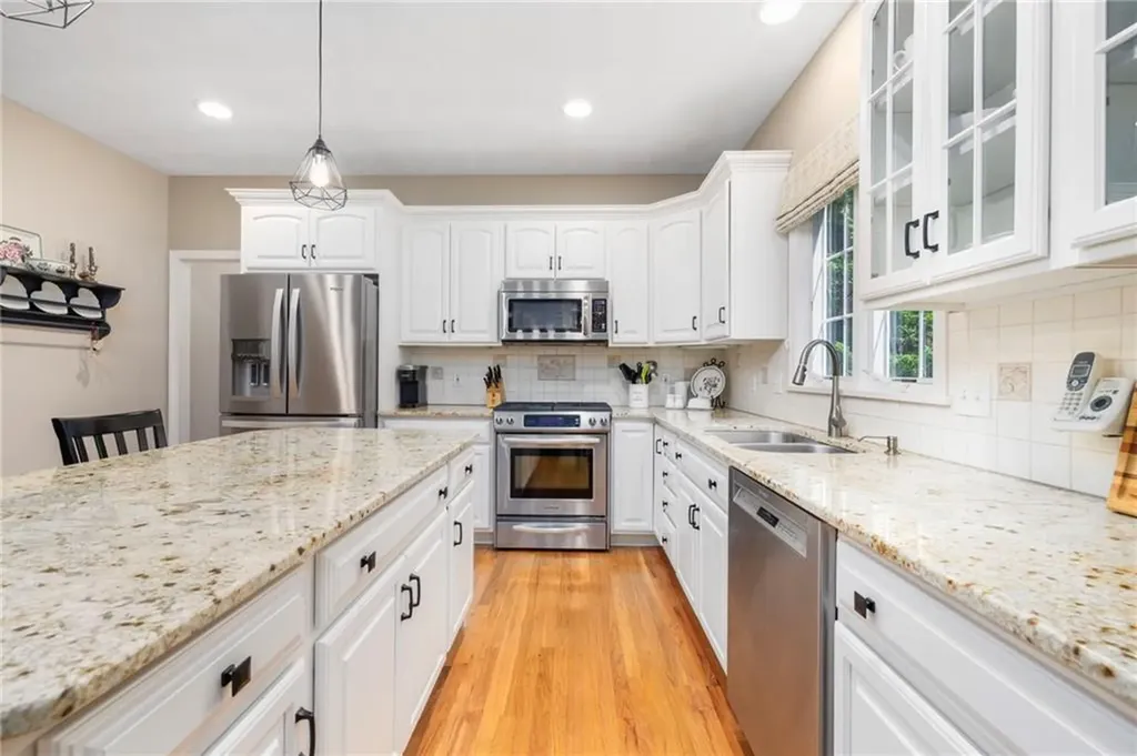 11 Prides Crossing Lane North Kingstown RI 02874