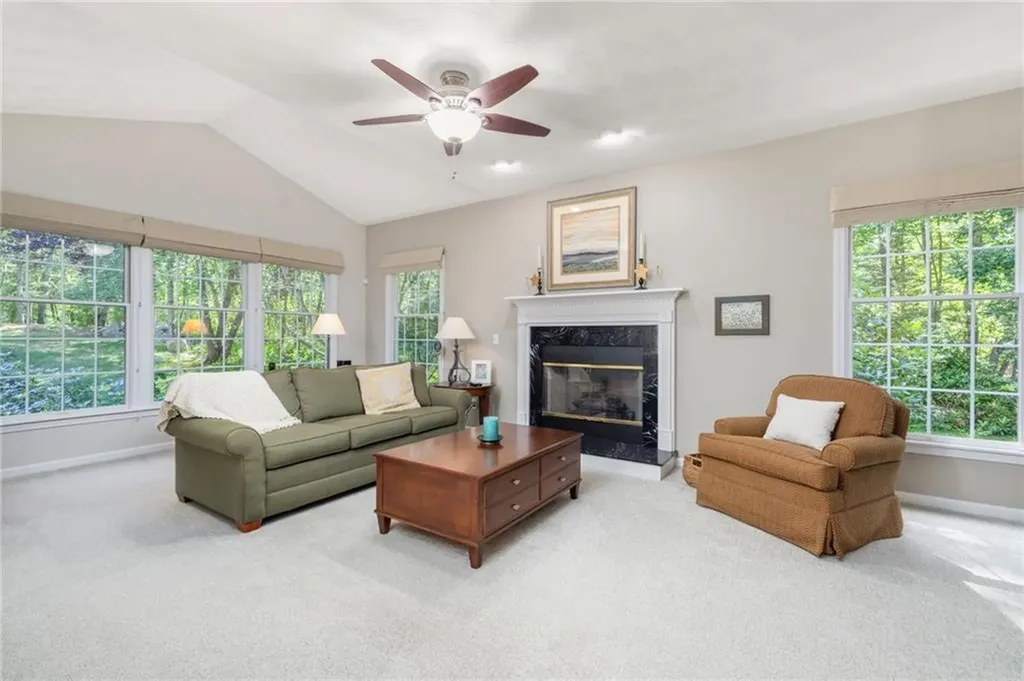 11 Prides Crossing Lane North Kingstown RI 02874