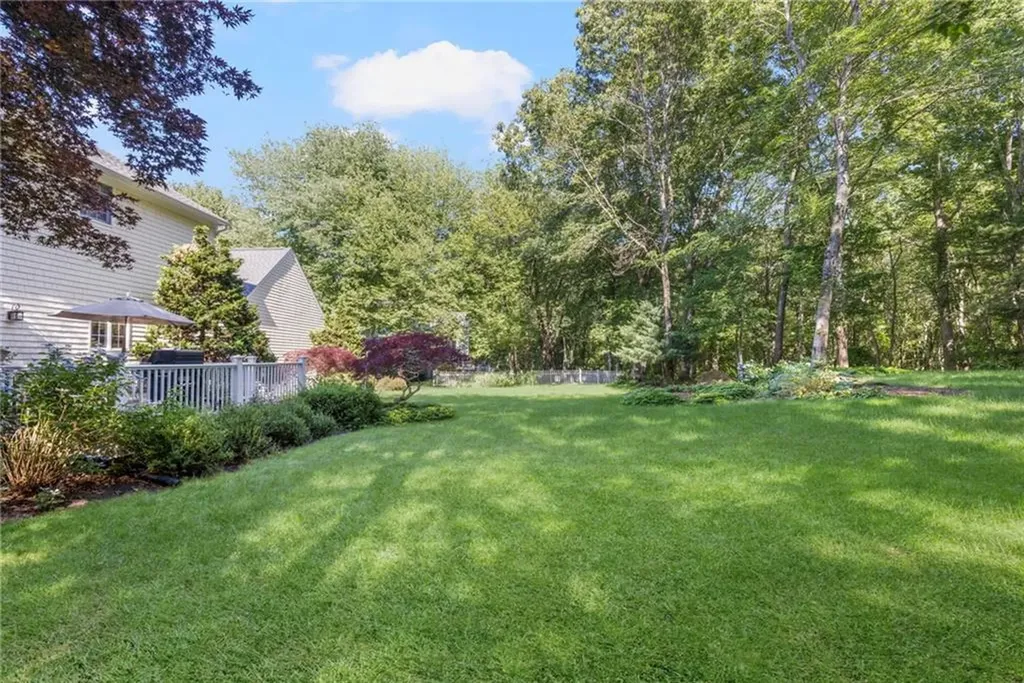 11 Prides Crossing Lane North Kingstown RI 02874