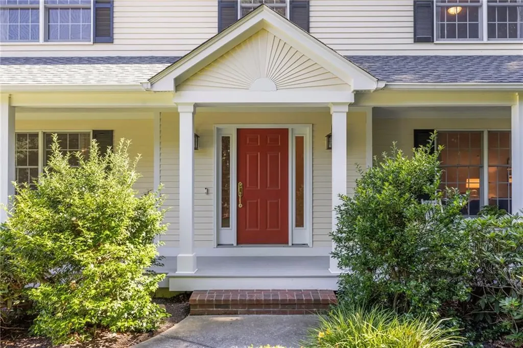 11 Prides Crossing Lane North Kingstown RI 02874