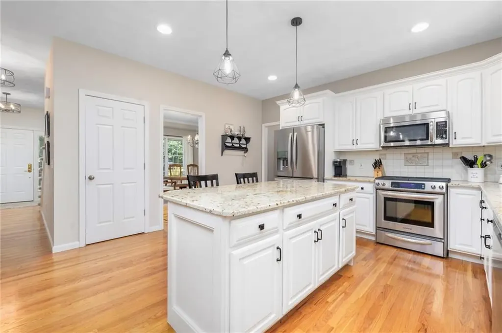 11 Prides Crossing Lane North Kingstown RI 02874