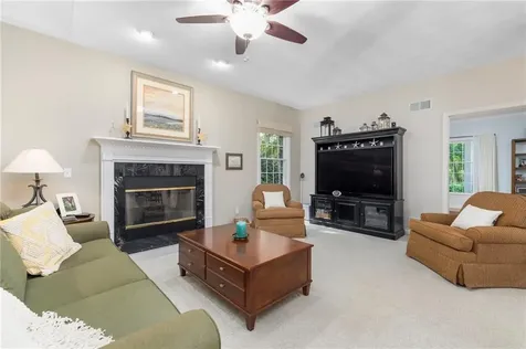 11 Prides Crossing Lane North Kingstown RI 02874