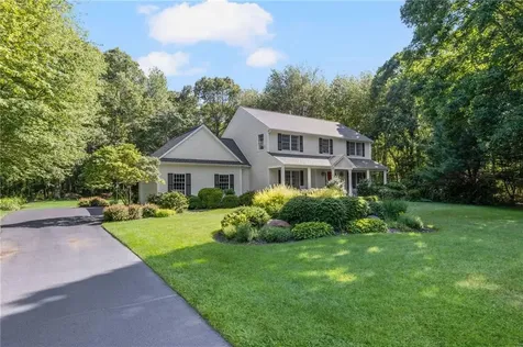11 Prides Crossing Lane North Kingstown RI 02874