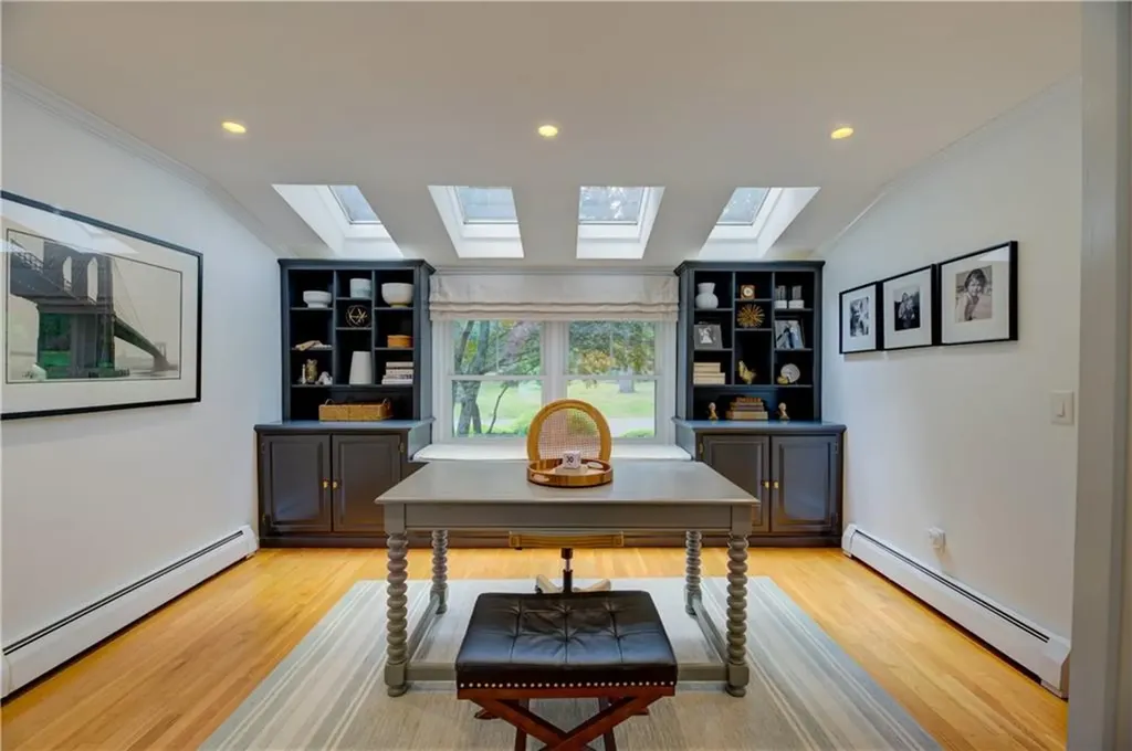 22 Pine Top Road Barrington RI 02806