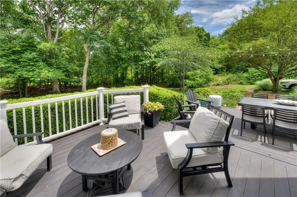 22 Pine Top Road Barrington RI 02806