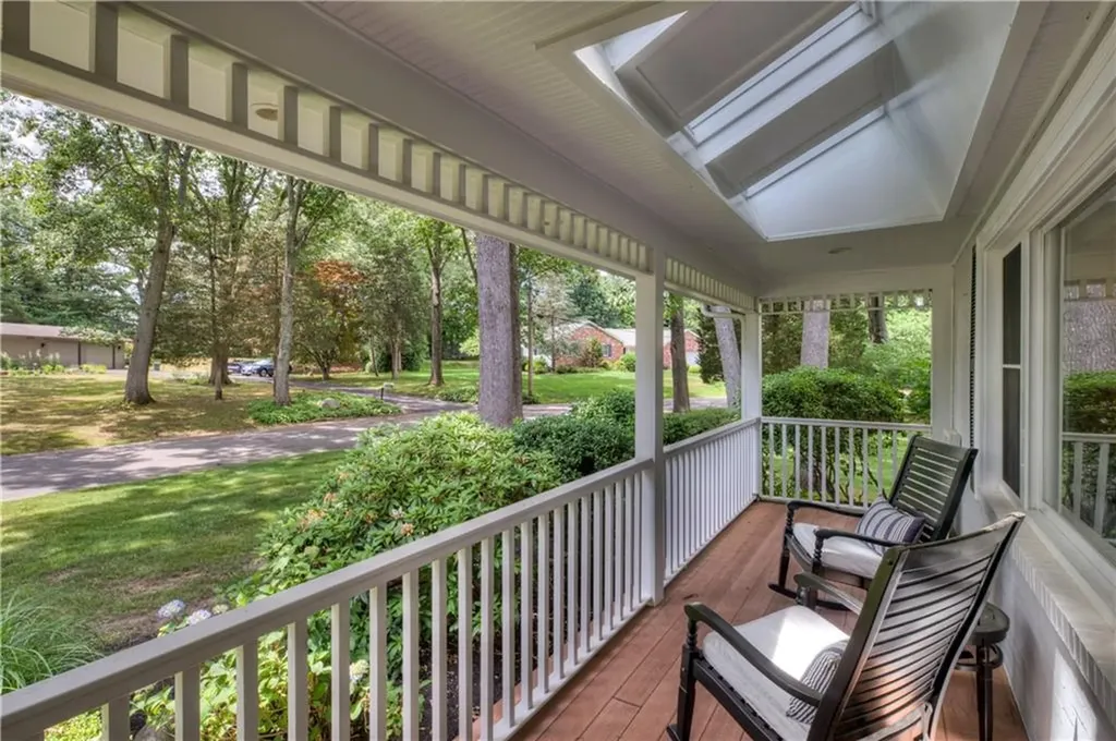 22 Pine Top Road Barrington RI 02806