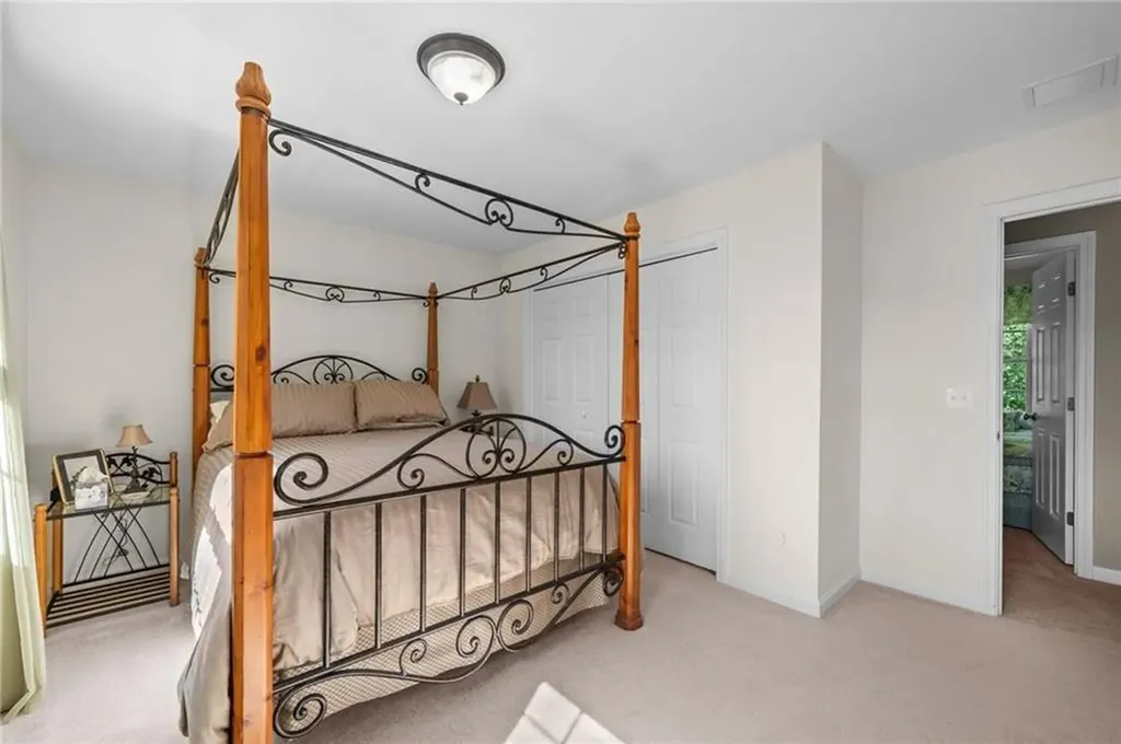 79 Clearview Drive Richmond RI 02892