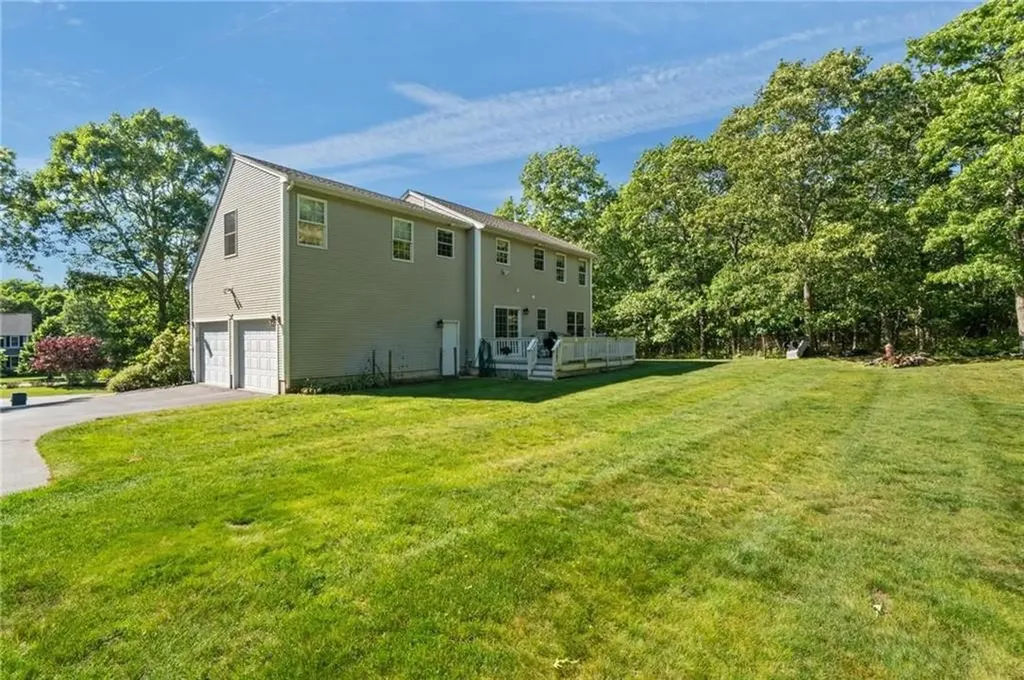 79 Clearview Drive Richmond RI 02892