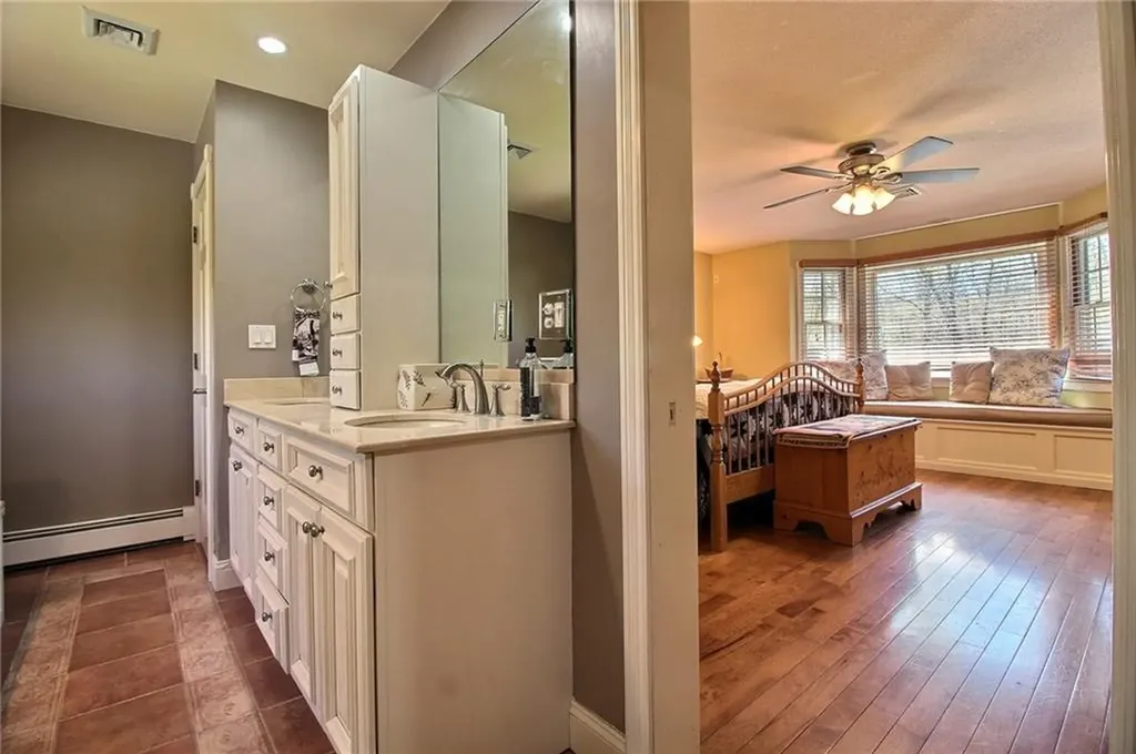 2 Overlook Drive Hopkinton RI 02804