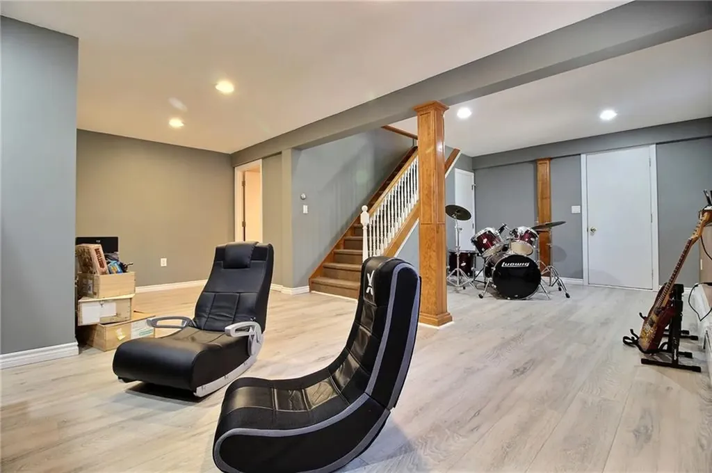 2 Overlook Drive Hopkinton RI 02804