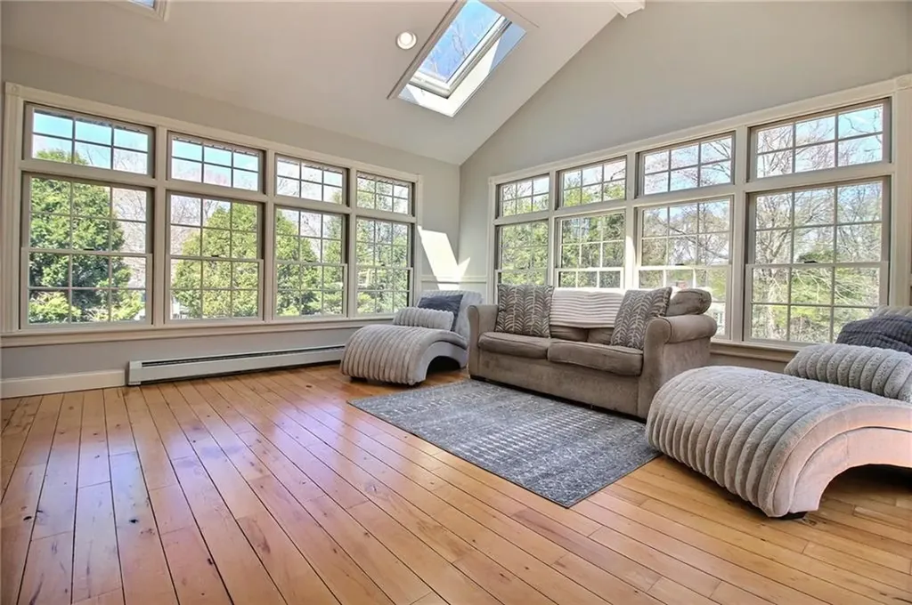 2 Overlook Drive Hopkinton RI 02804