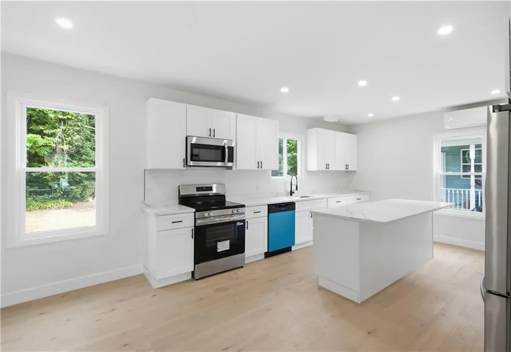 44 Park Place Burrillville RI 02859