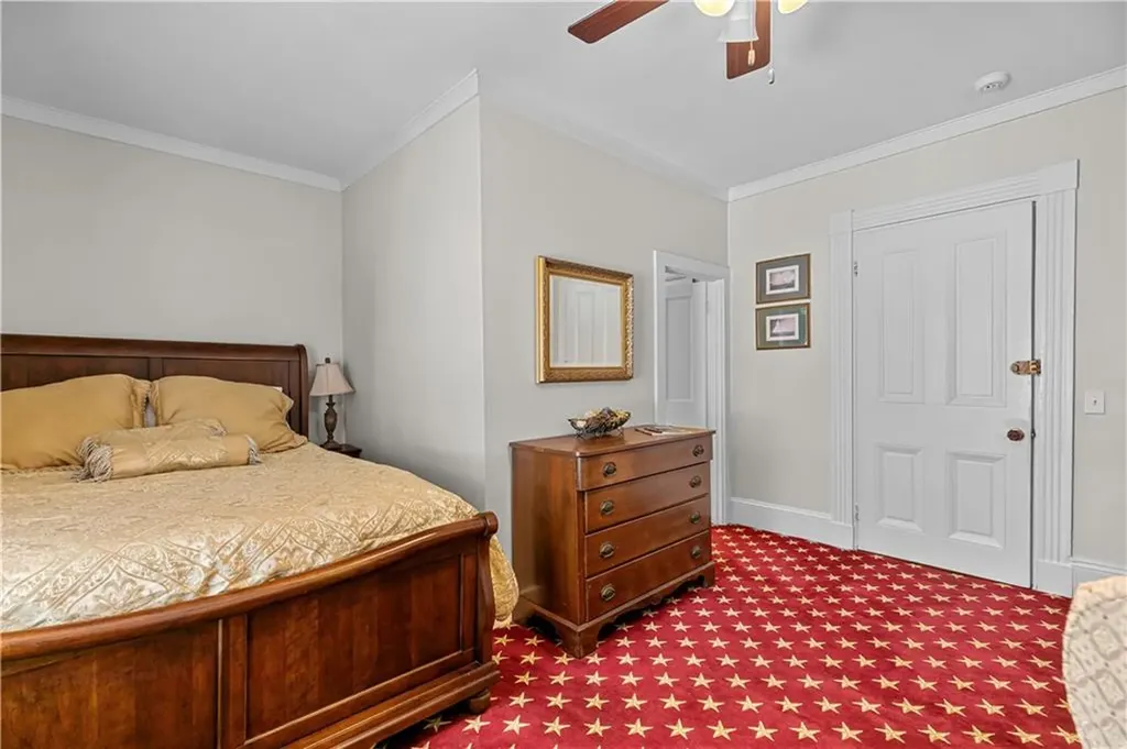 70 Church Street Newport RI 02840