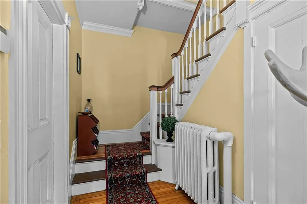 70 Church Street Newport RI 02840