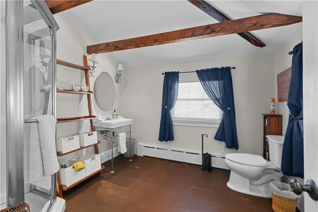 70 Church Street Newport RI 02840