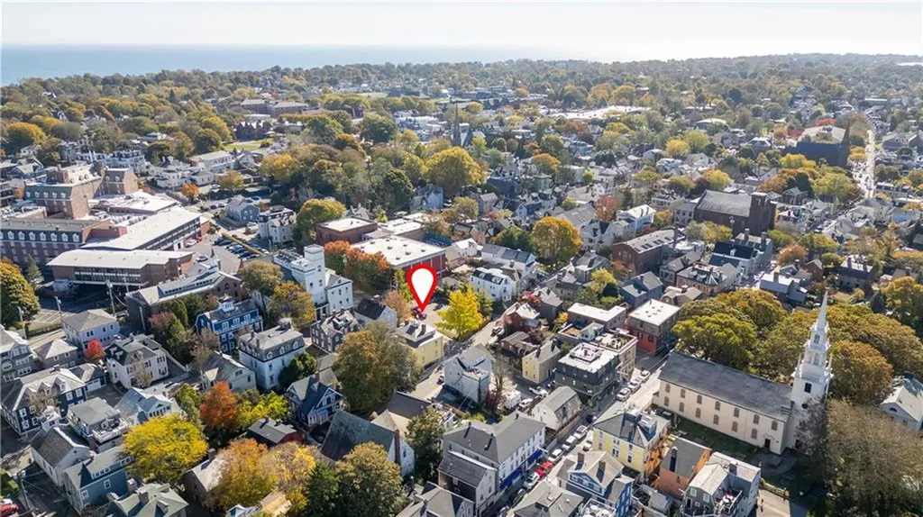 70 Church Street Newport RI 02840